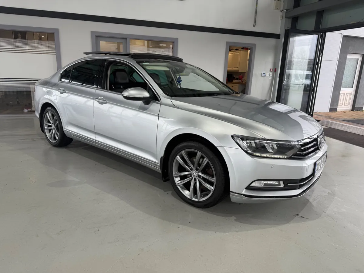 Volkswagen Passat 2018 - Image 3