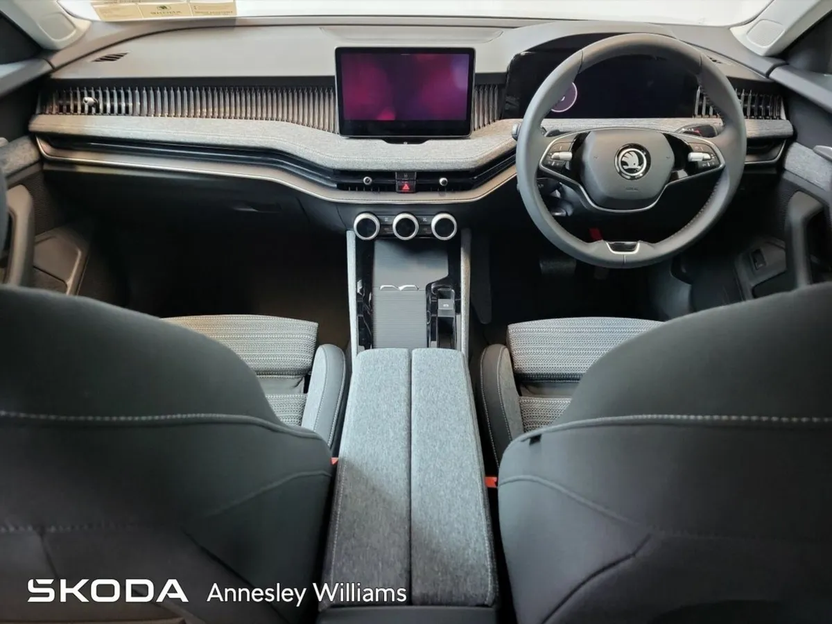 Skoda Superb *Order your 261* Combi Selection 2.0T - Image 3