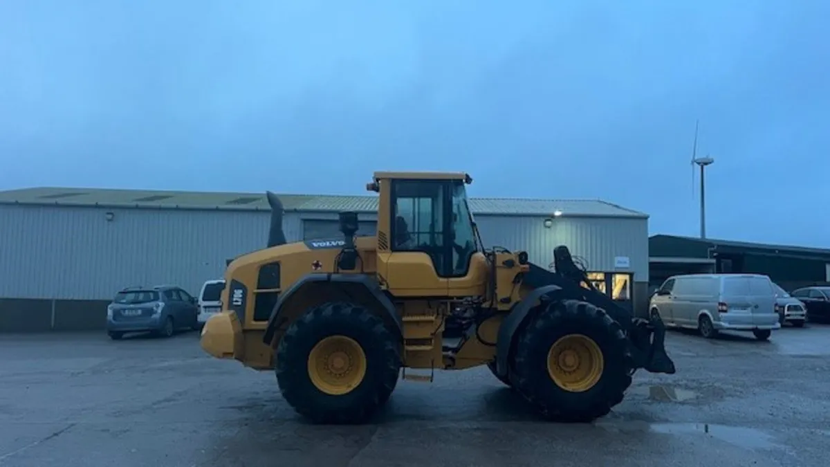 2012 Volvo L70 G - Image 3