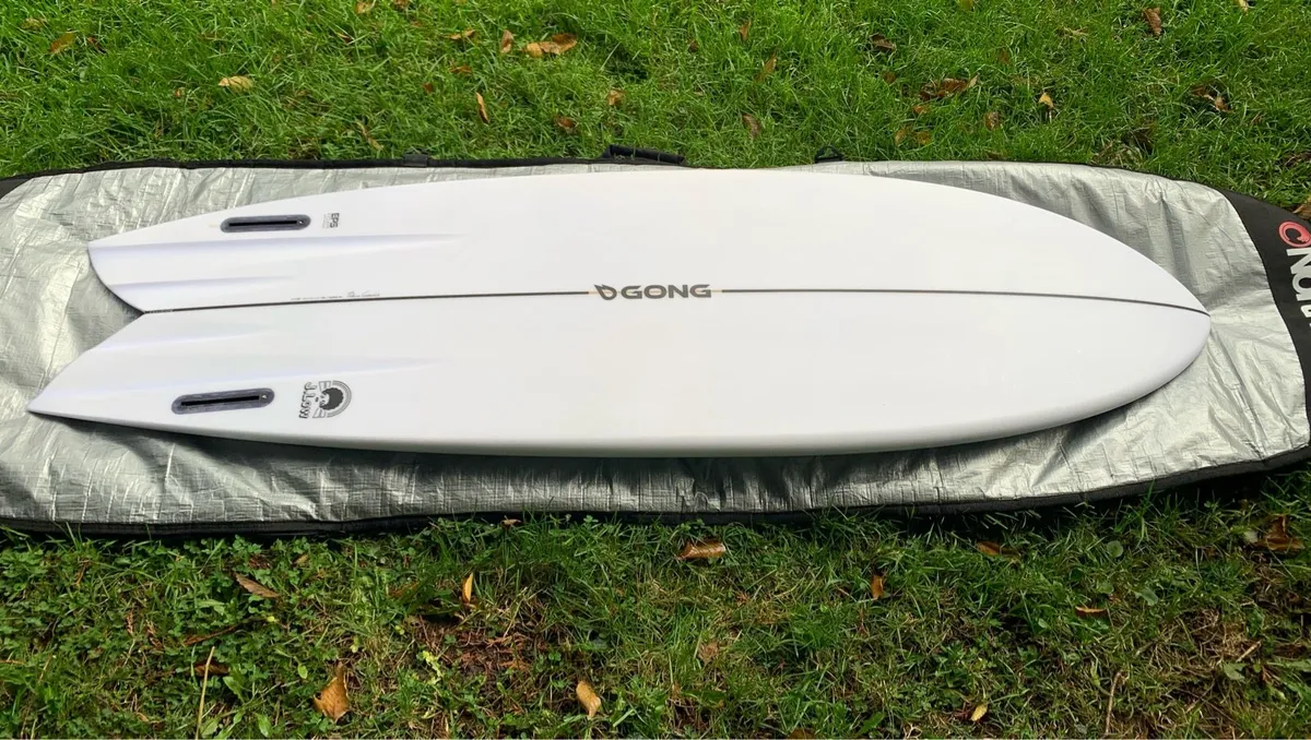 Surfboard - Image 1