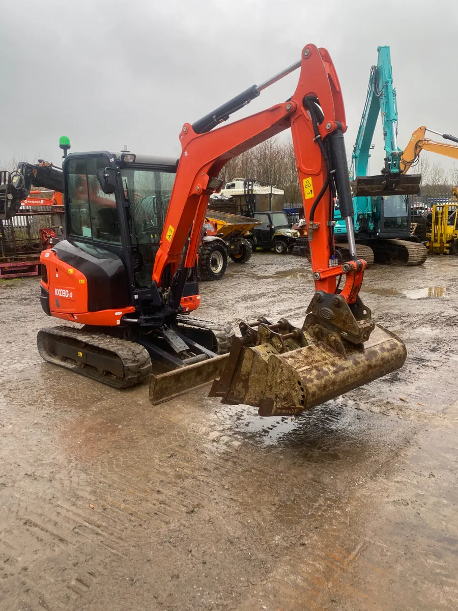 2020 Kubota KX030-4 - Image 4