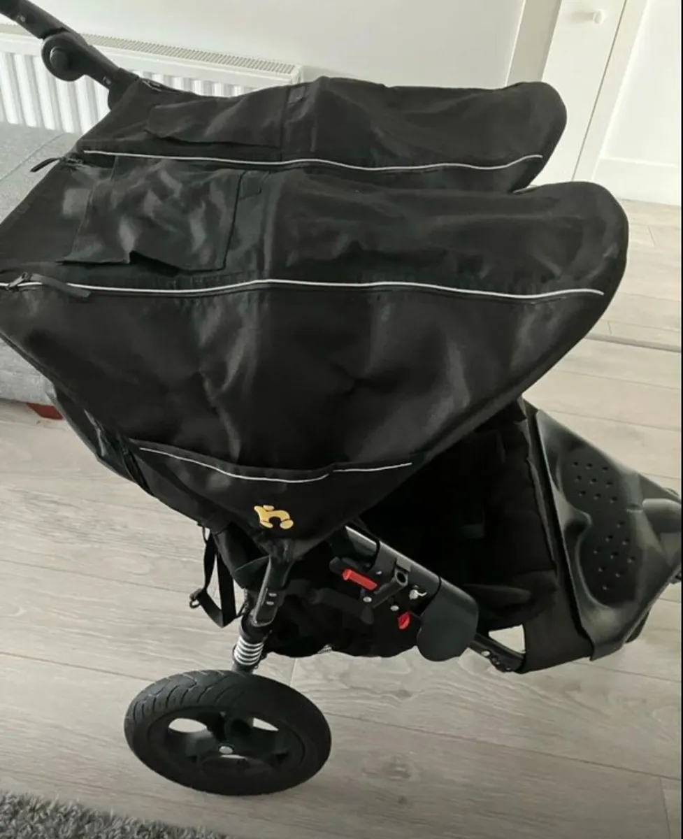 Out N About Double Buggy - Image 3