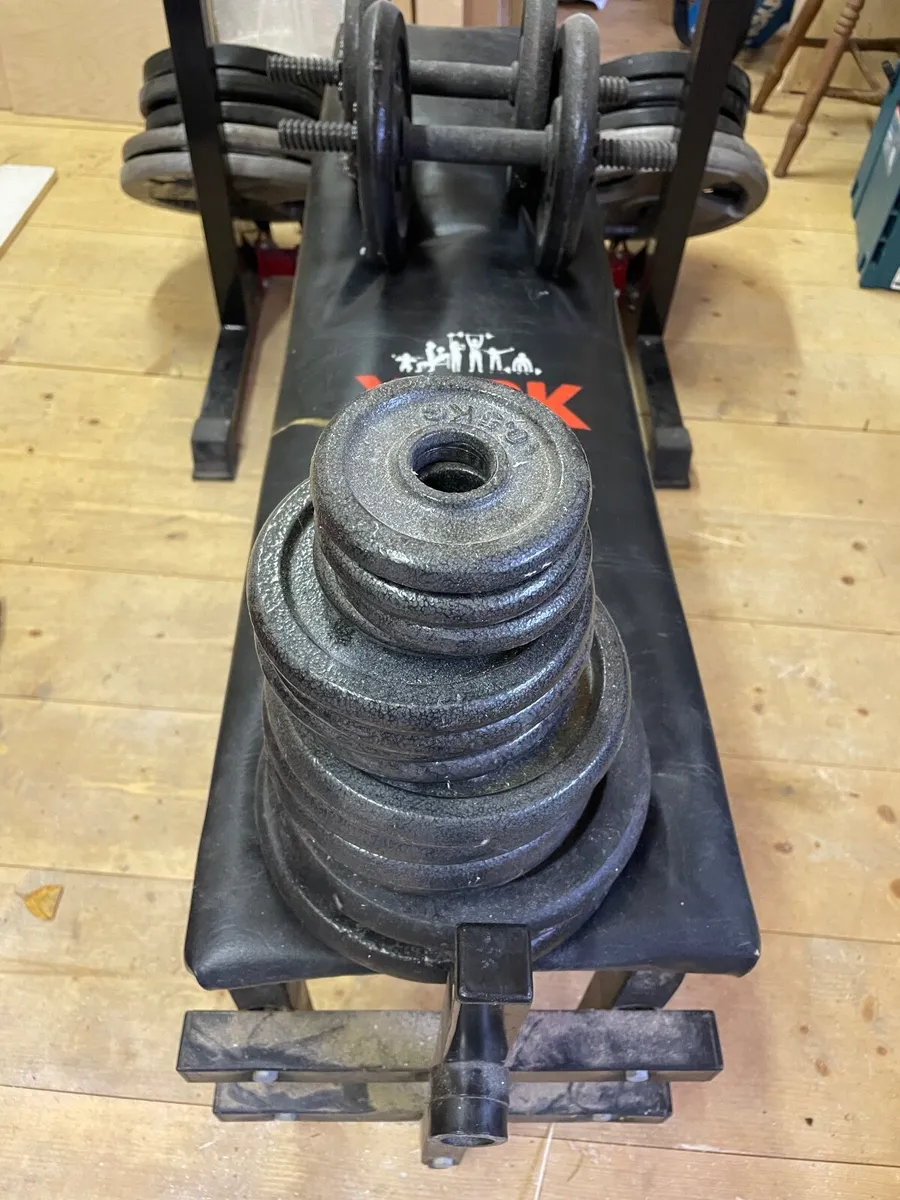 Full Weights Setup - 20kg Olympic Barbell, 137.5kg - Image 4