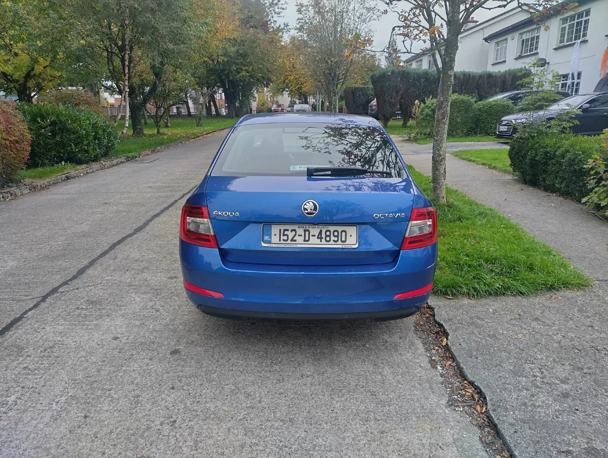 Skoda Octavia 2015 - Image 2