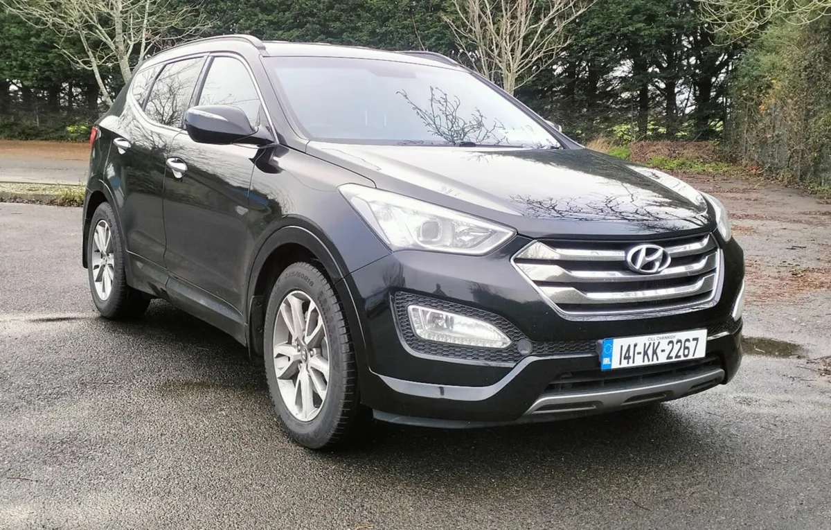 Hyundai Santa Fe 2014 - Image 1