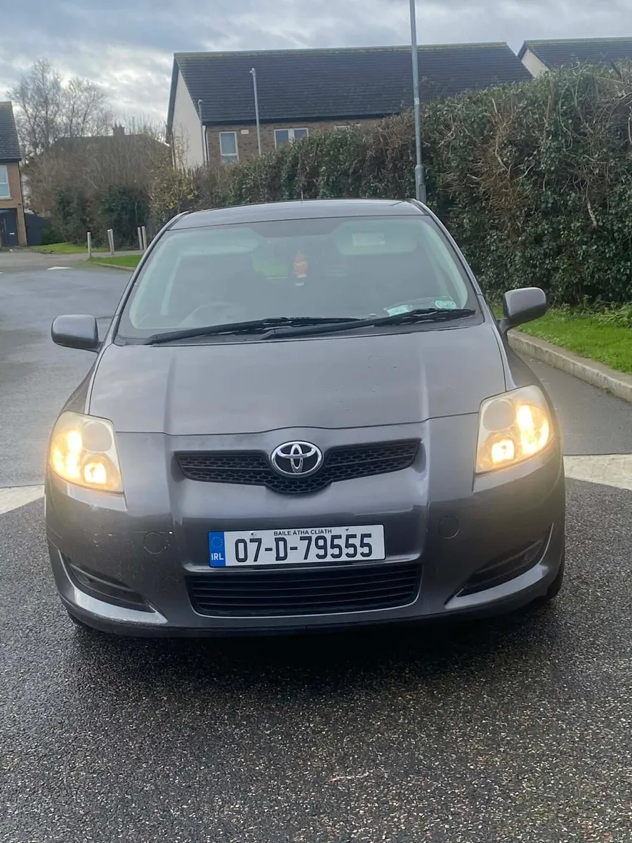 Toyota auris - Image 2