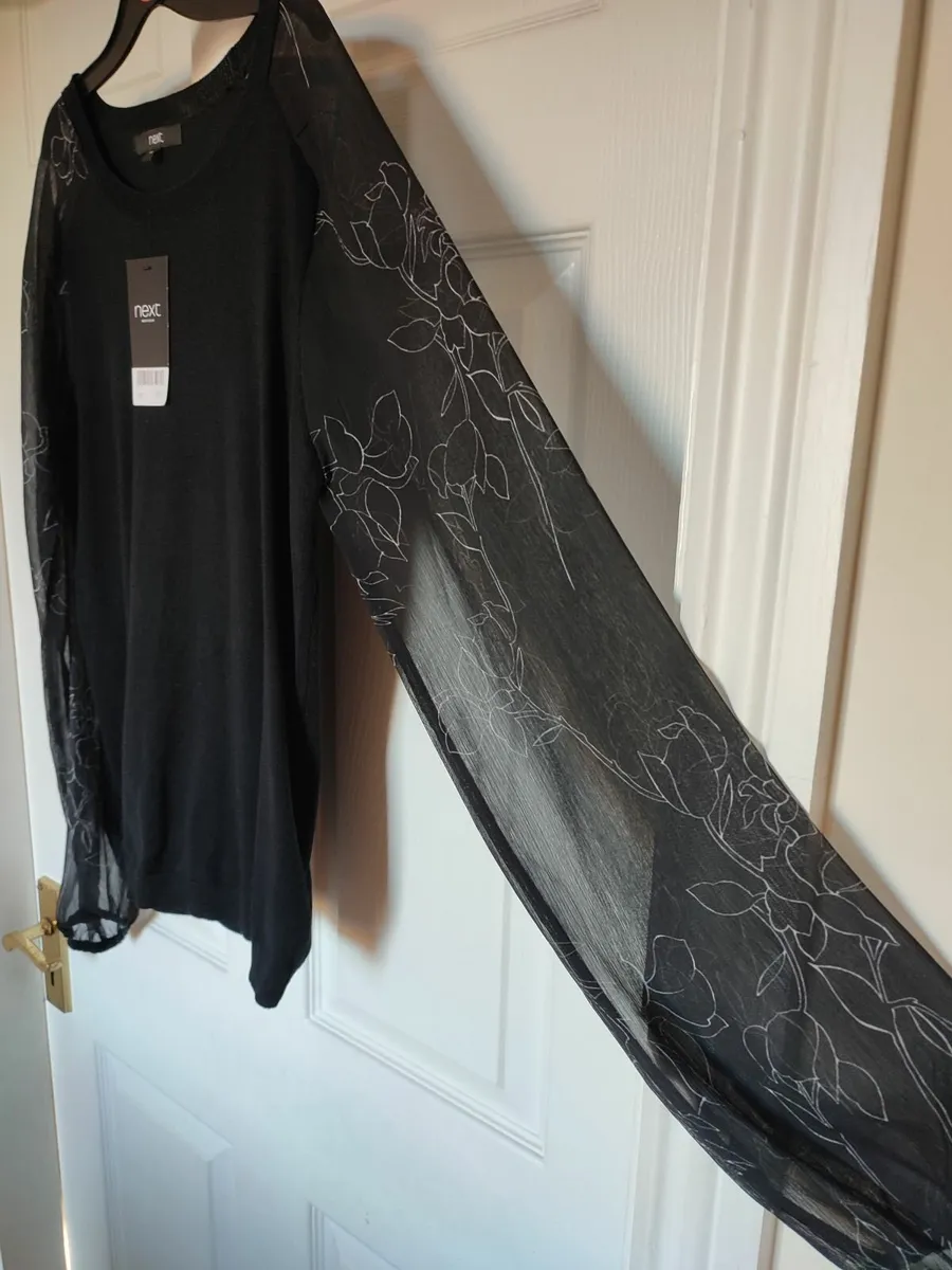 knitwear - BRAND NEW - Image 1