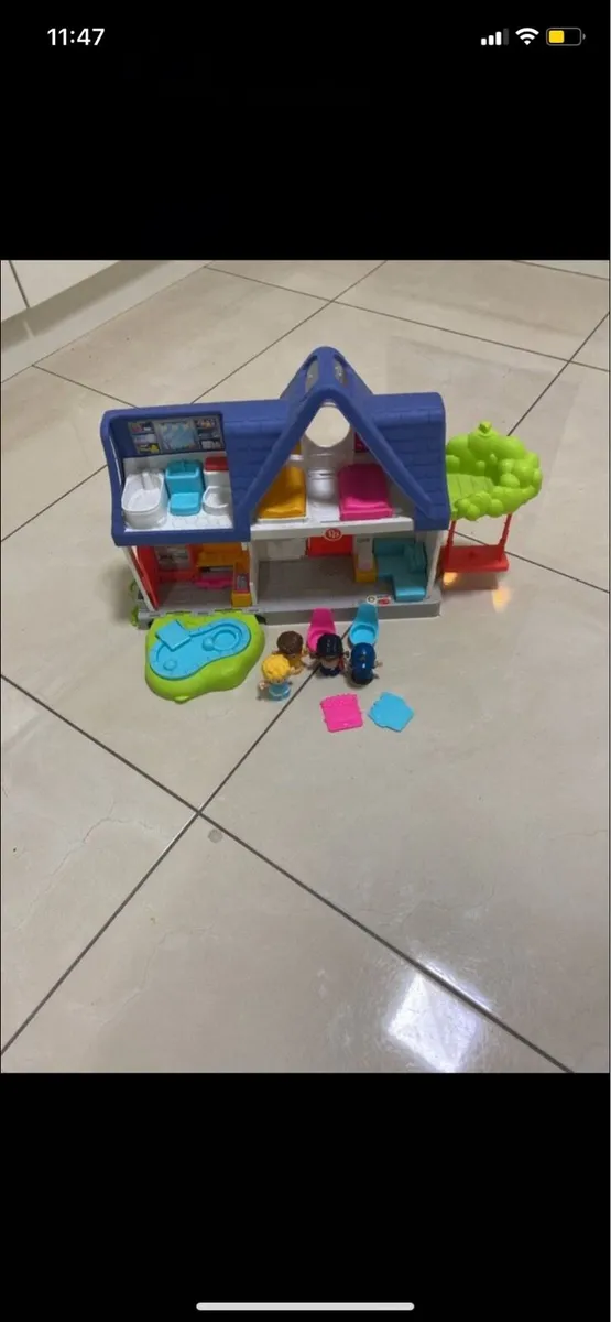 Little People House