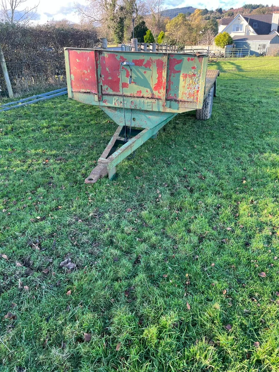 Flat Trailer and ramps - Image 1