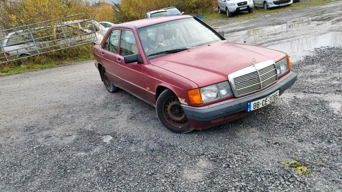 Mercedes 190
