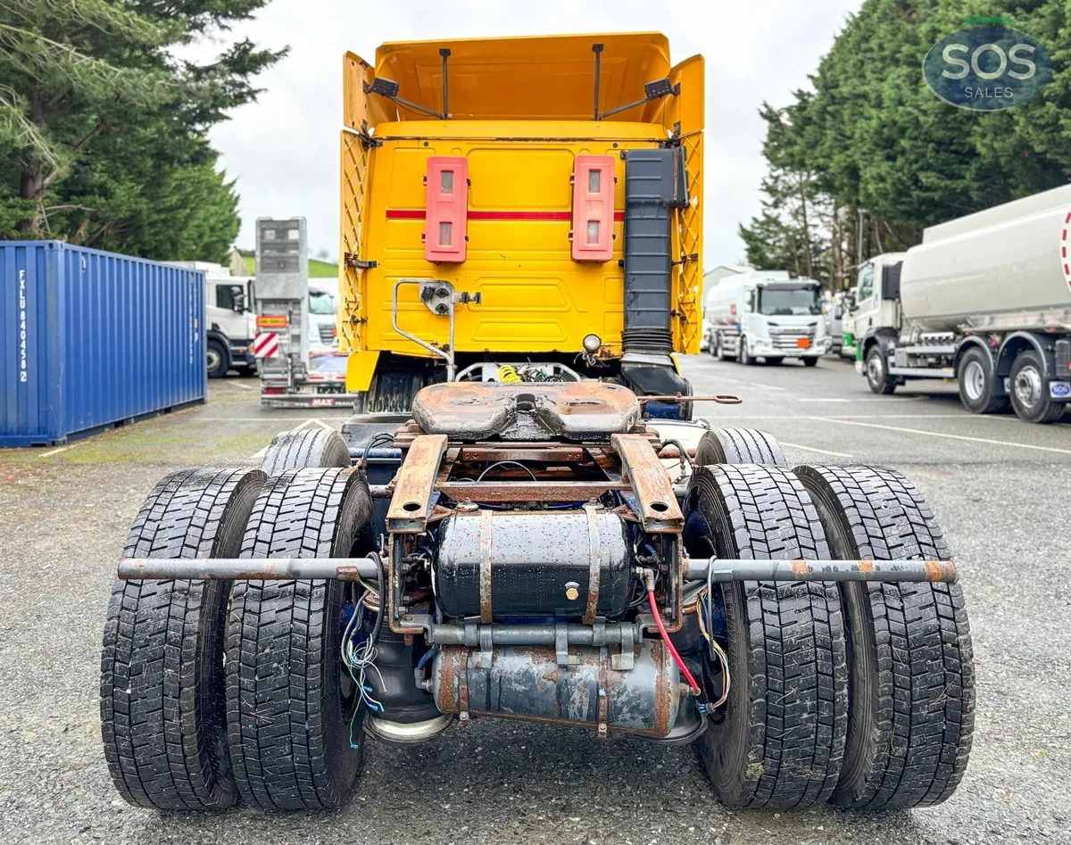 1996 Scania 113M 360 Tractor Unit - Image 4