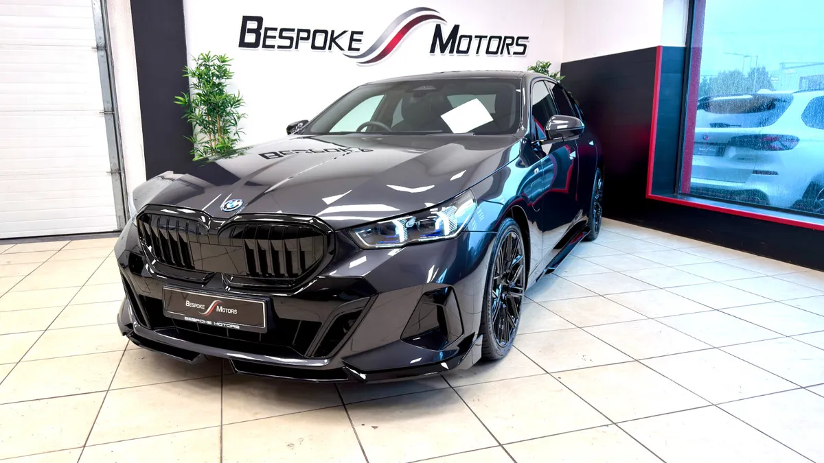 BMW 530E MSPORT - Image 2
