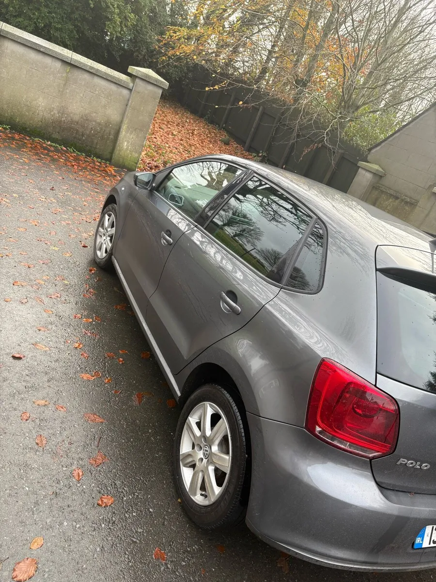 Volkswagen Polo 2013 - Image 2