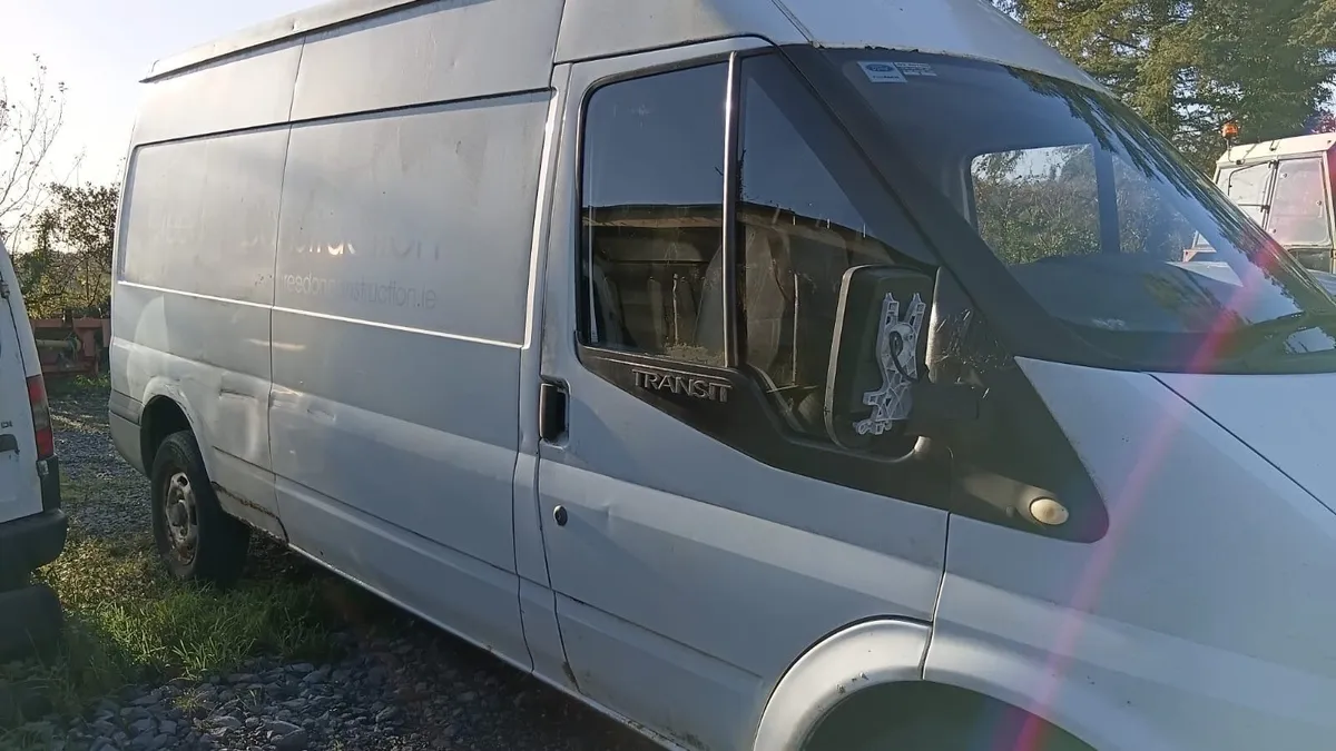 Ford Transit 2010 - Image 1