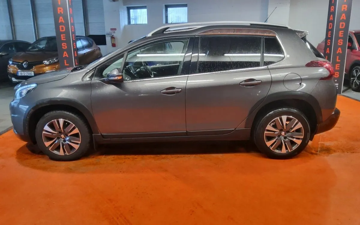 Peugeot 2008 1.2 PureTech 82bhp Allure - Image 4