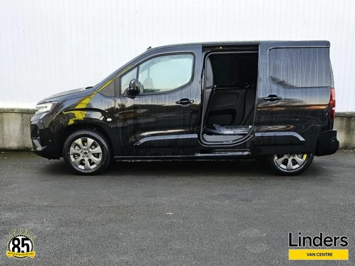 Opel Combo 261 TOP SPEC AUTOMATIC - Image 3