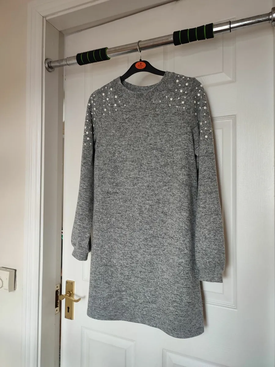 knitwear - worn once - Image 1