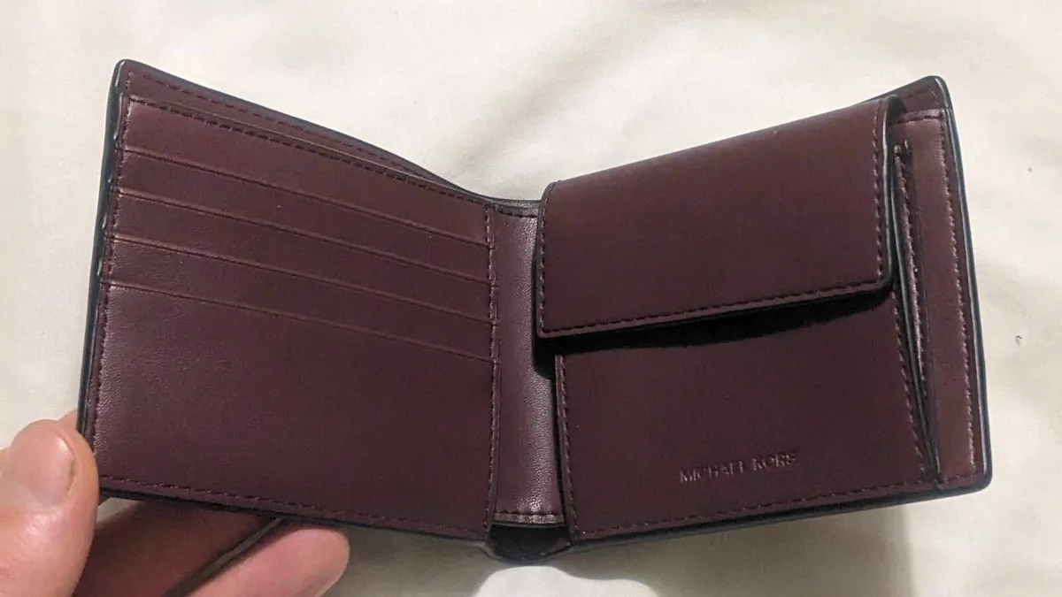 Michael Kors   Wallet   Brand New  Oxblood Red - Image 2