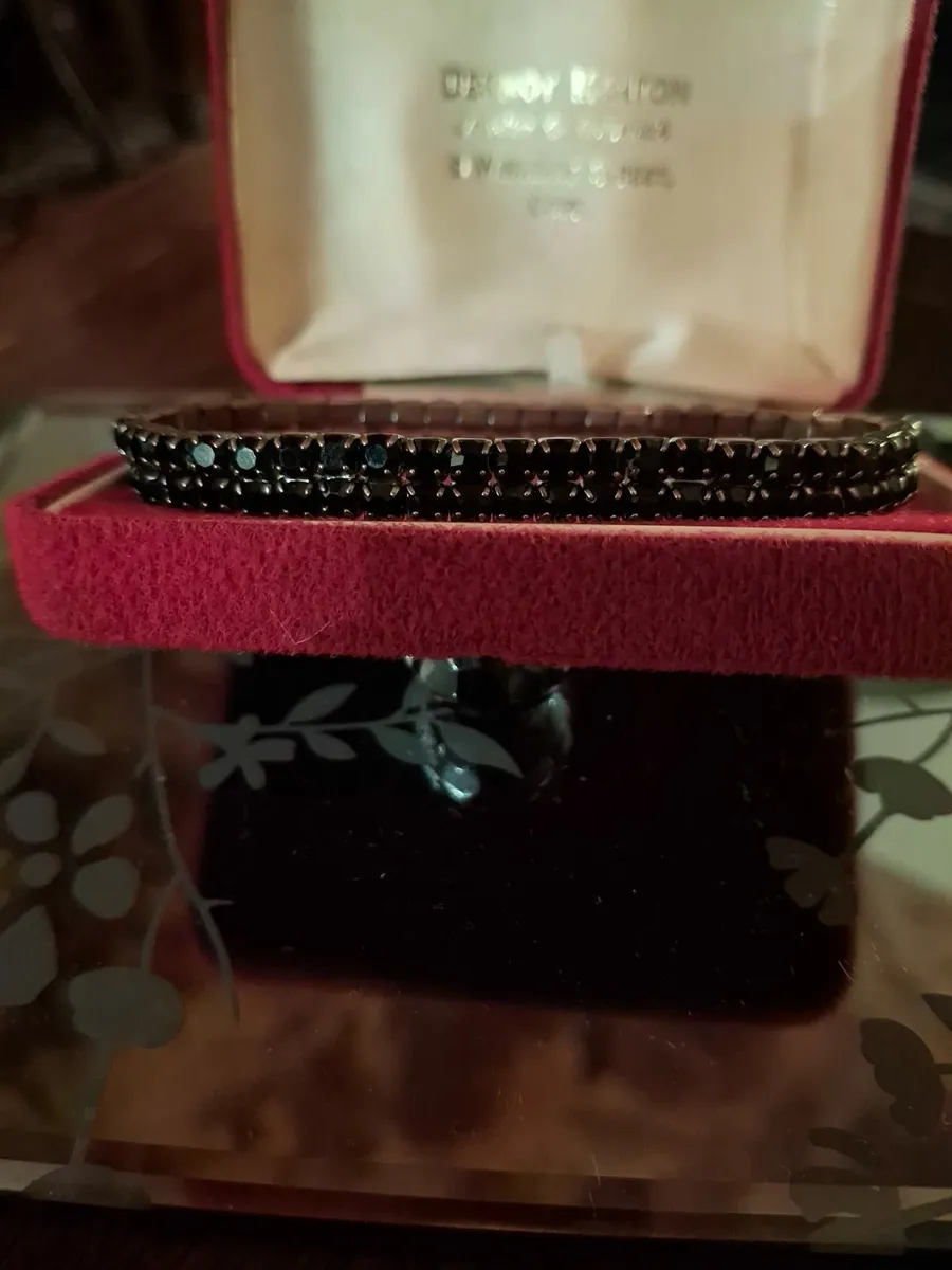 Vintage-style bracelet... - Image 1