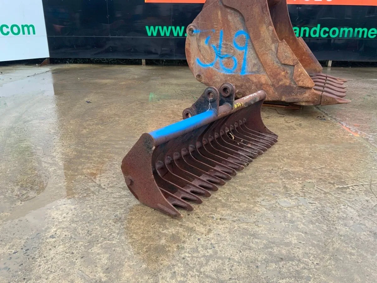 60" STONE / RAKE BUCKET........45mm PINS.......74 - Image 3