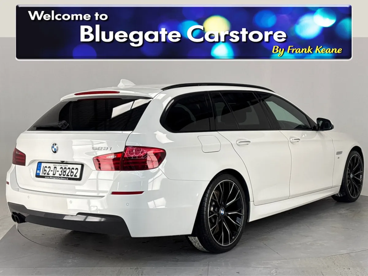 BMW 5-Series M SPORT TOURING AUTO+ NEW 20" GLOSS B - Image 4