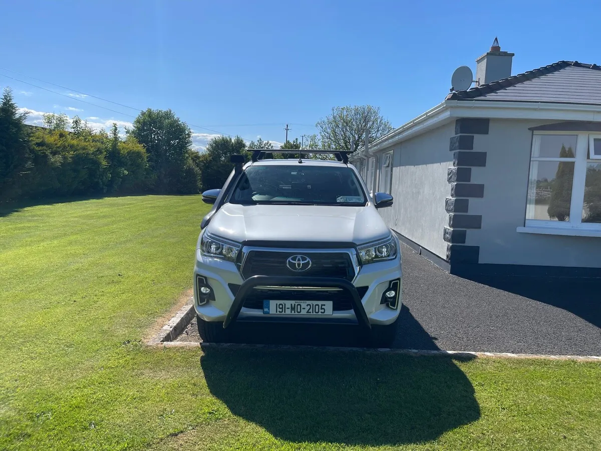 Toyota Hilux 2.8L 204BHP - Image 3