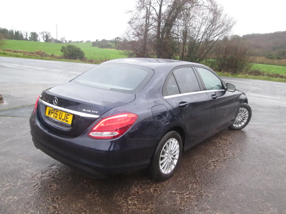 2015  MERCEDES  C220  CDI TECH  SE  EXECUTIVE  4DR - Image 4