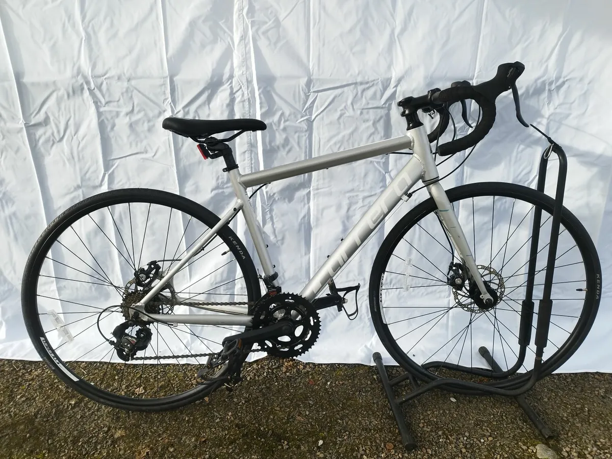Carrera Zelos Road Bike - Image 1