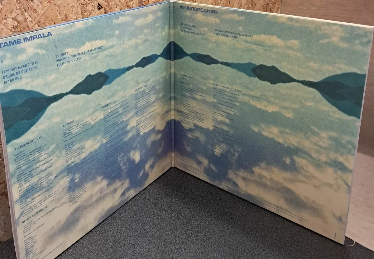 Tame Impala – Innerspeaker 2×Vinyl LP - Image 3