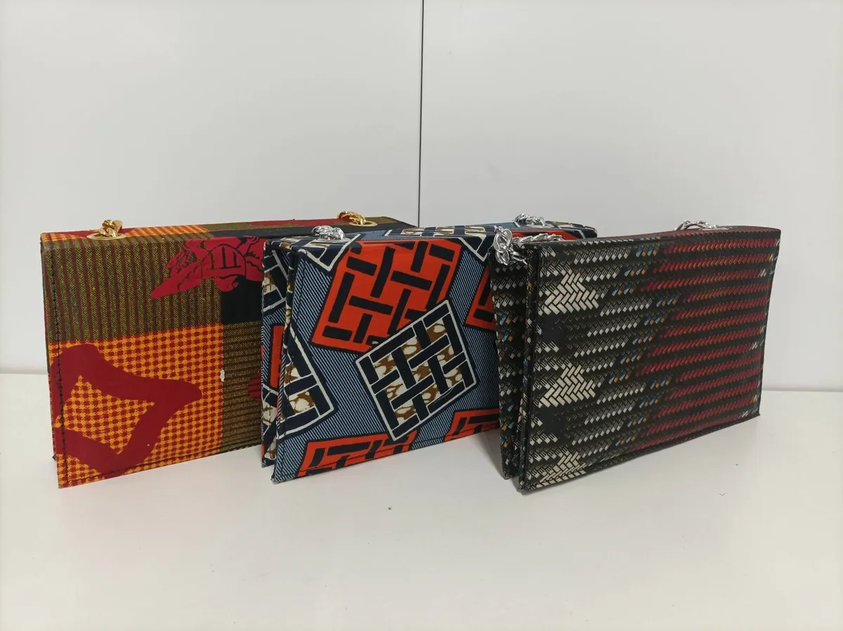 Handbags & Shopping / Beach Bags - Image 4