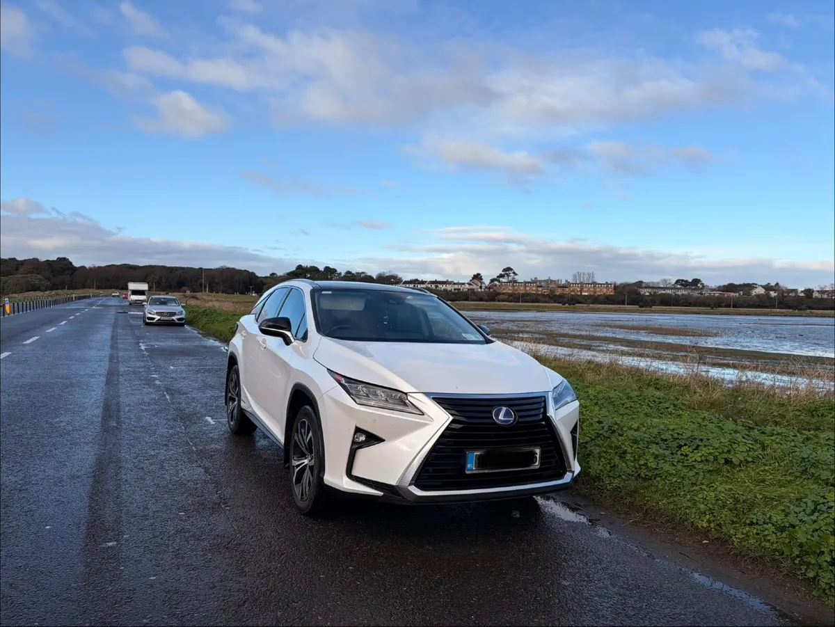 Lexus RX 2018 - Image 2