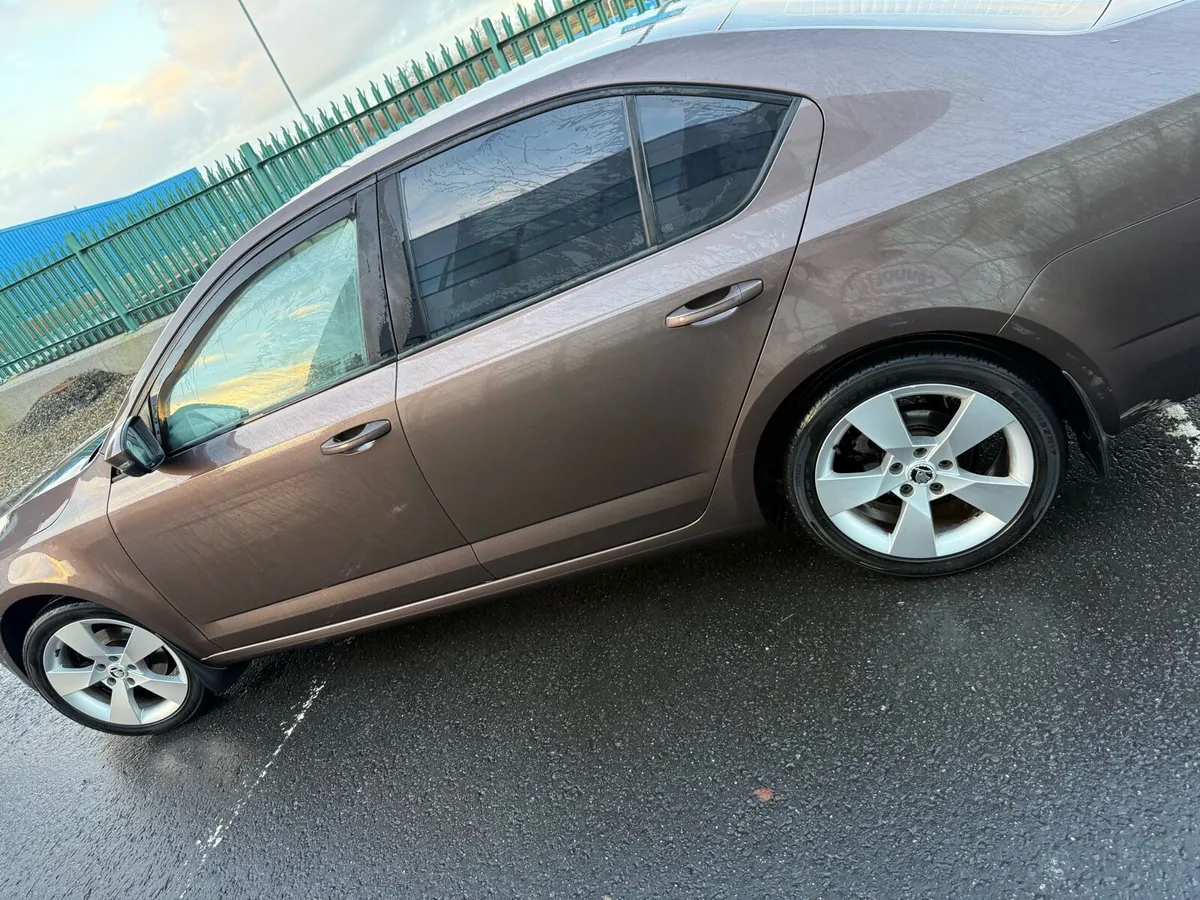 Skoda Octavia Elegance - Image 3