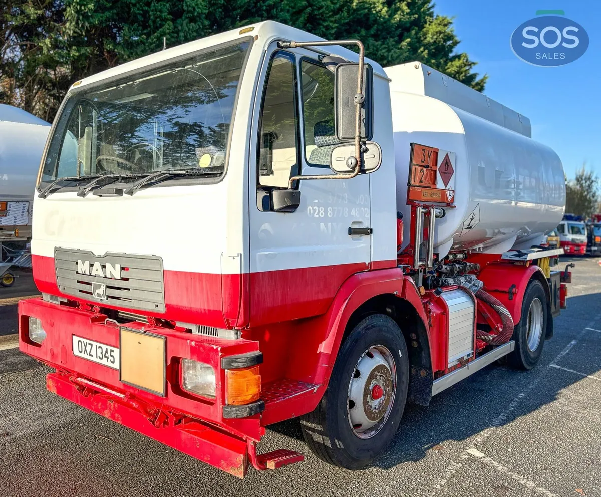 2004 MAN 14.225 LRC Rigid Tanker - Image 1