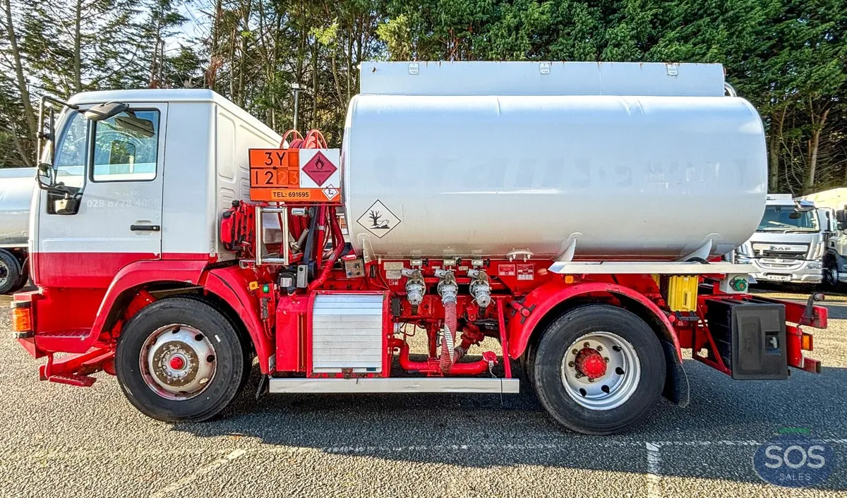 2004 MAN 14.225 LRC Rigid Tanker - Image 2