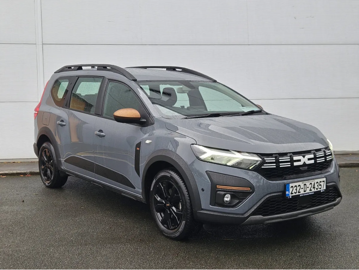Dacia Jogger EXTREME TCE 110 NBI 5DR - Image 1