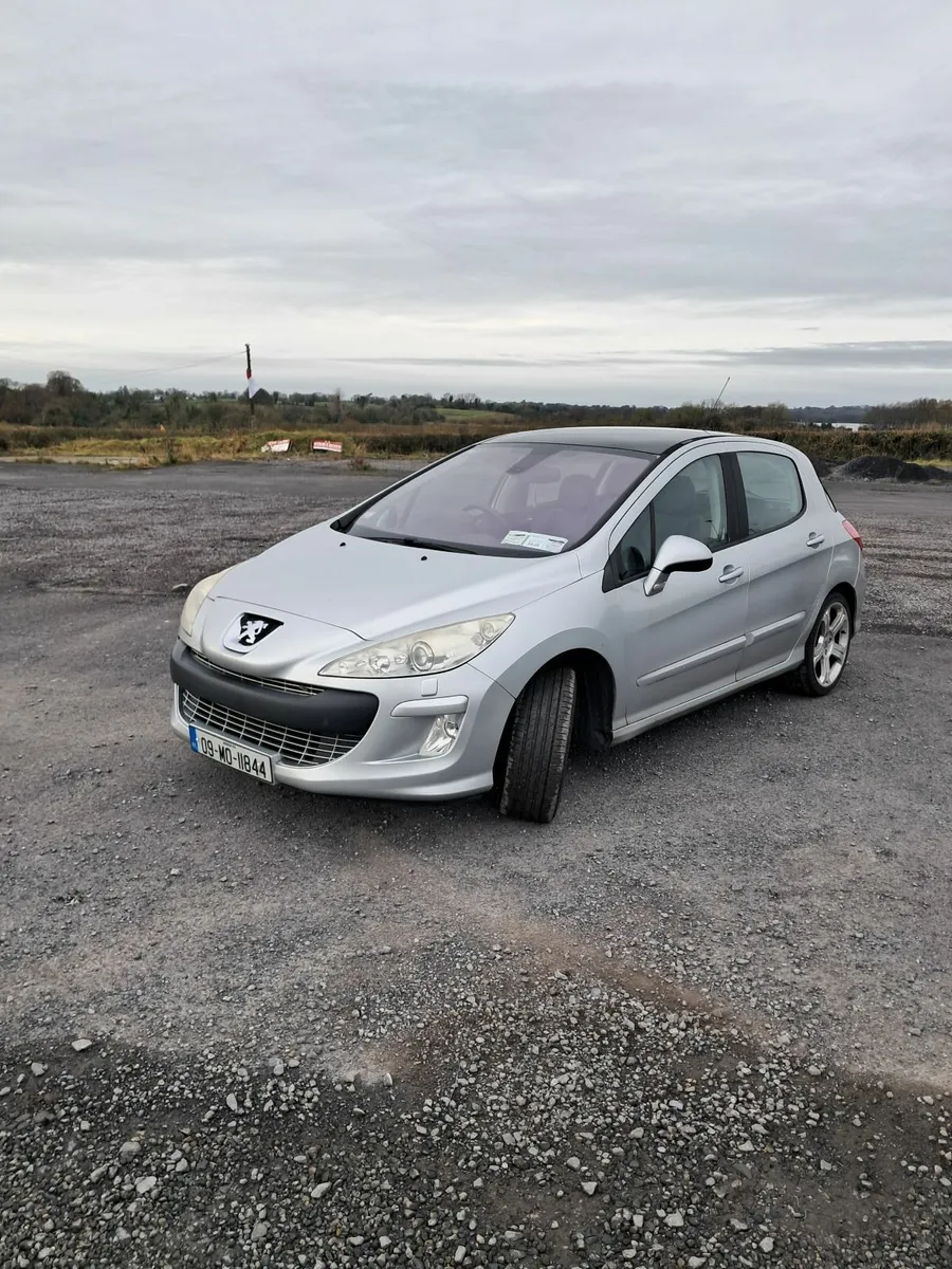 Peugeot 308 2009 - Image 2