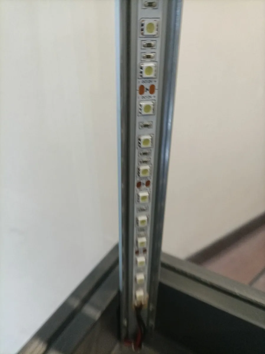 Display Stand - Image 3