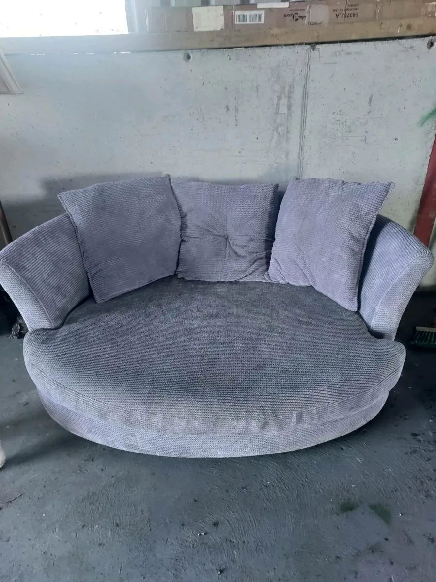 4 & 2 seater sofa - Image 3