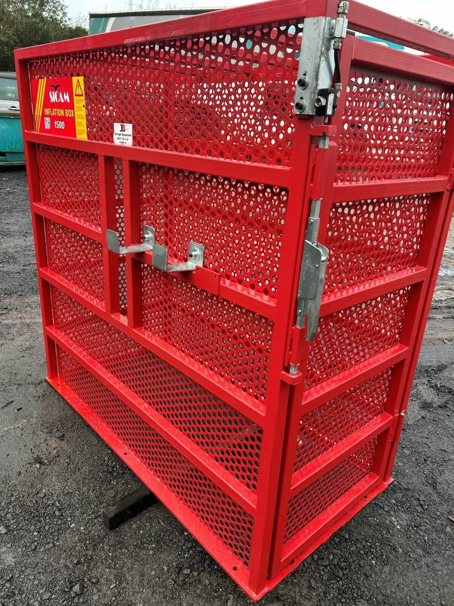 Truck Tyre Changer and safety cage - Image 4