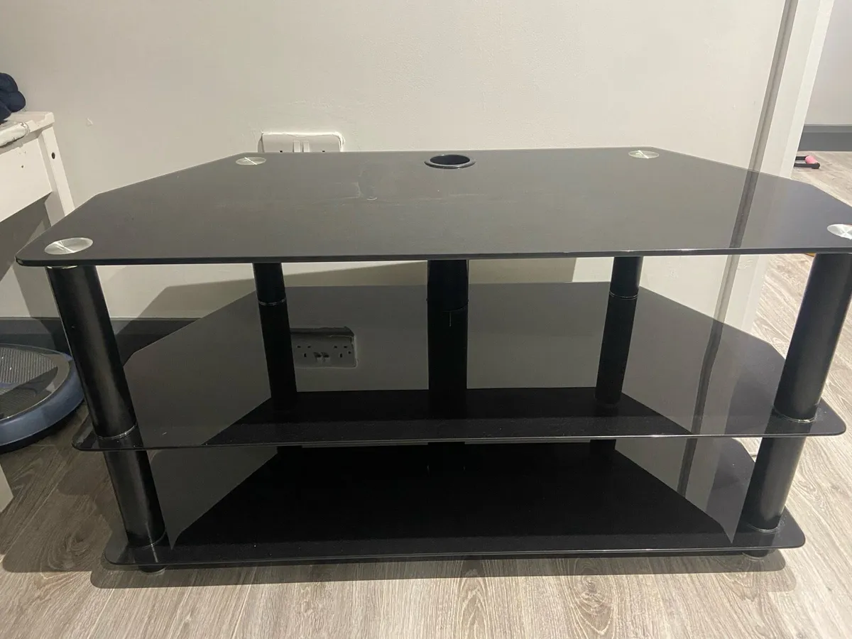 40" JVC 4k smart TV + TV stand - Image 4