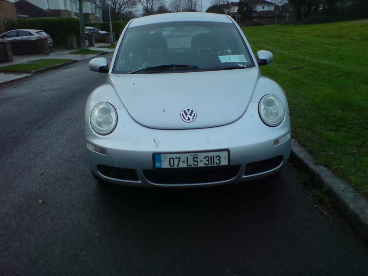 Volkswagen Beetle 2007 - Image 3