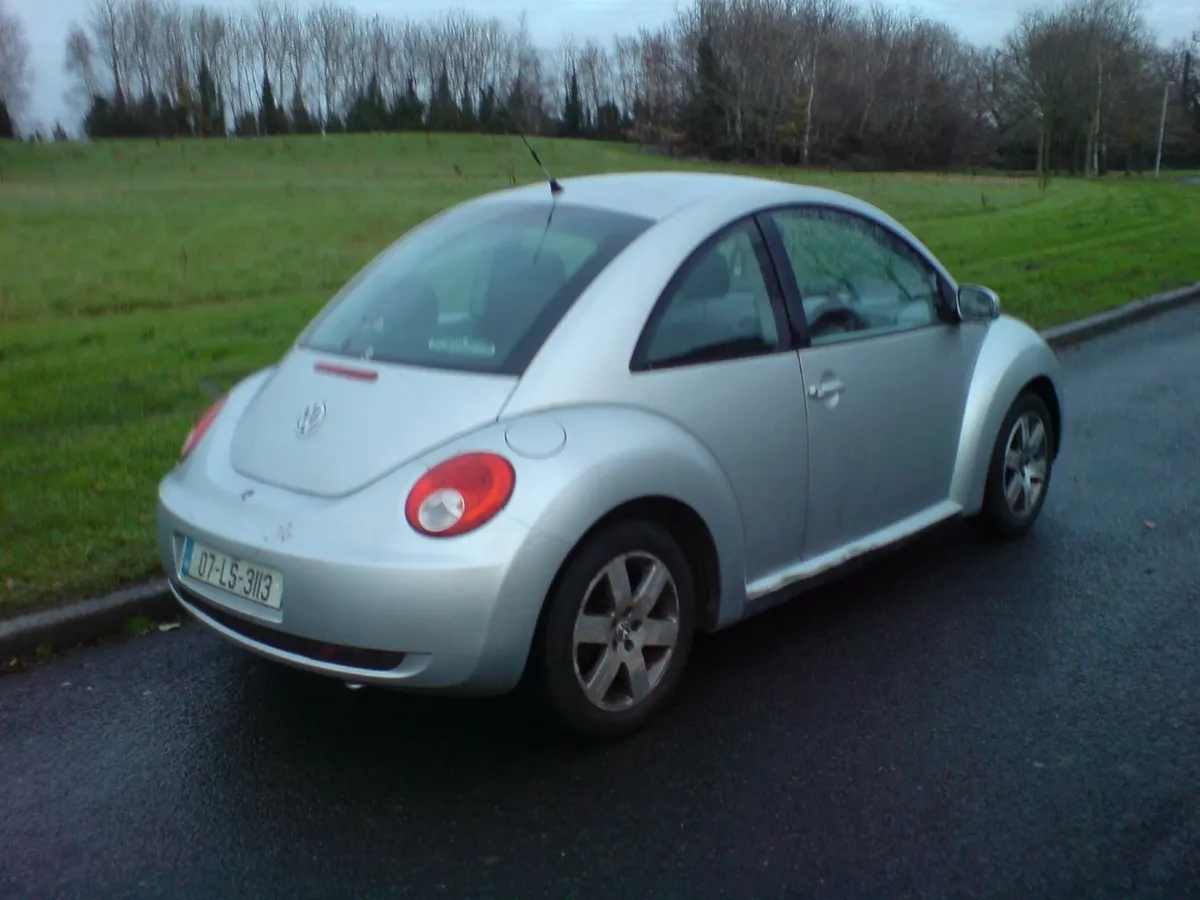 Volkswagen Beetle 2007 - Image 4