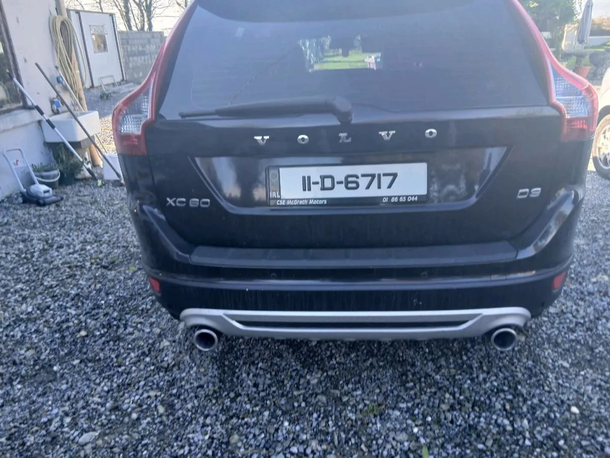 2011 volvo xc60 2ltr automatic - Image 3