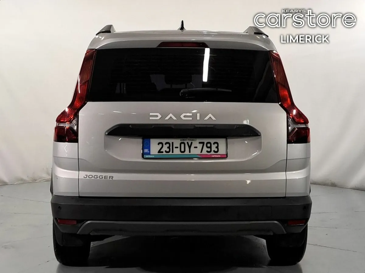 Dacia Jogger TCe 110 Extreme SE - Image 4