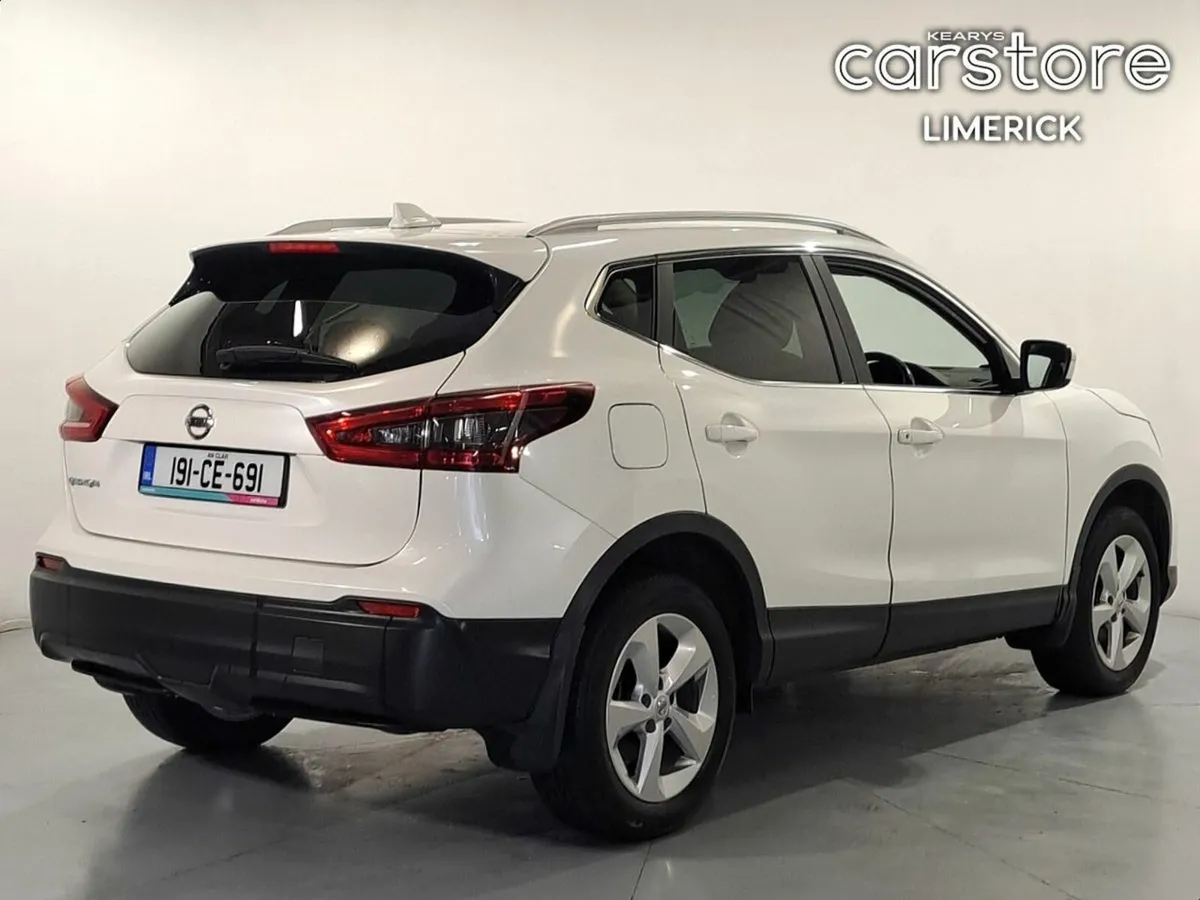 Nissan Qashqai 1.2 PET SV - Image 3