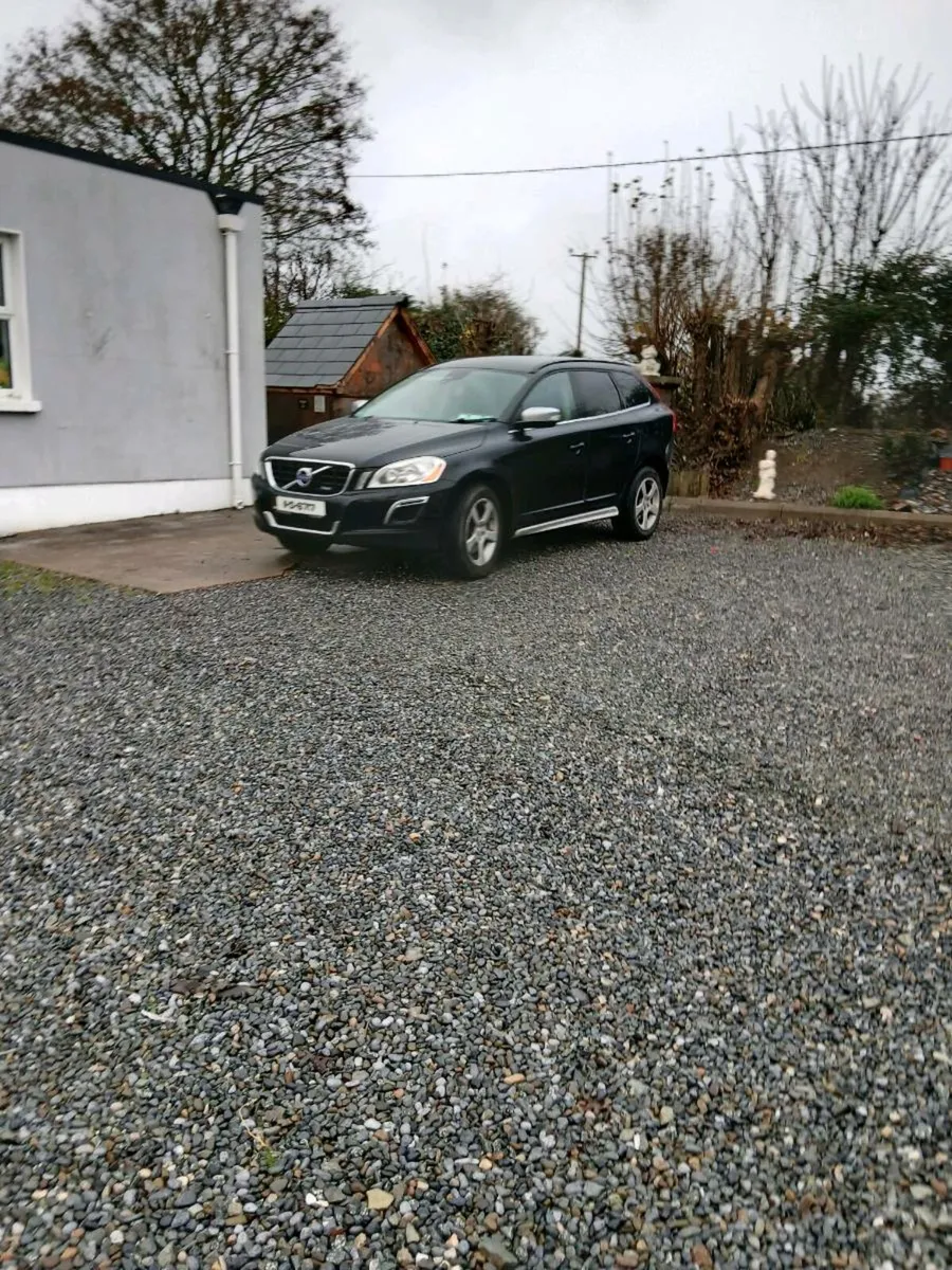 2011 volvo xc60 2ltr automatic - Image 1