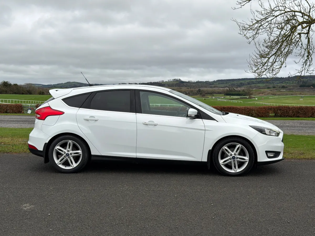 Ford Focus 2016 TDCI 1.5 Low Mileage - Image 3