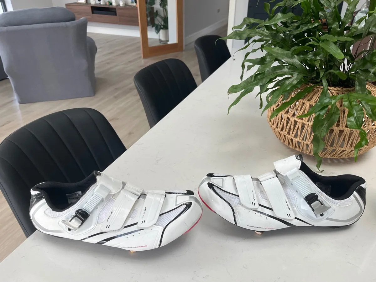 Cycling shoes - Image 2