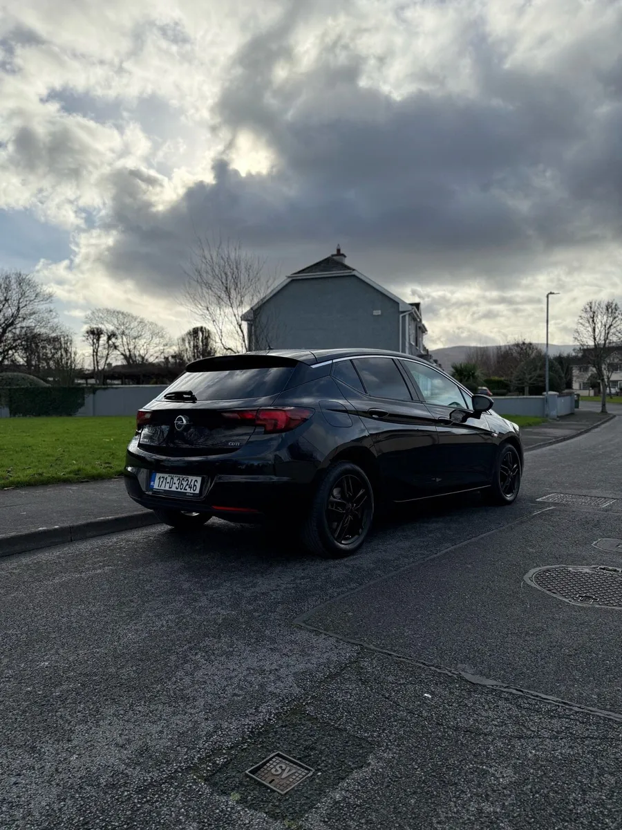 2017 ASTRA AUTOMATIC FRESH NCT 04-27 - Image 4