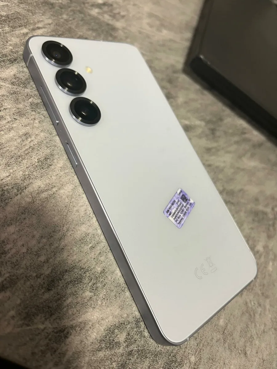 Samsung S25 128gb icy blue - Image 1